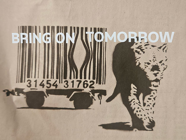 ... I try to walk.... on!