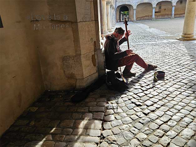 ... listen to the music!