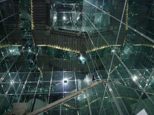 Capsule walk